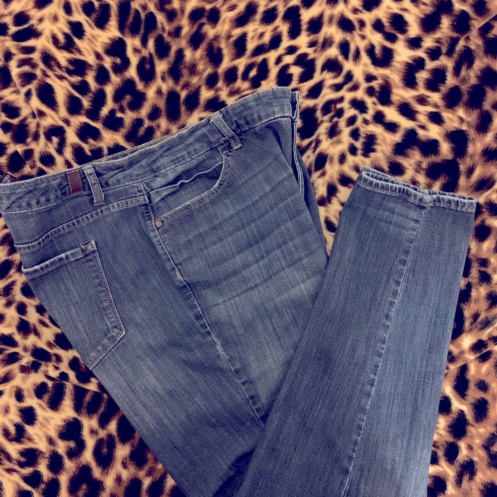 Simply Vera Wang jeans